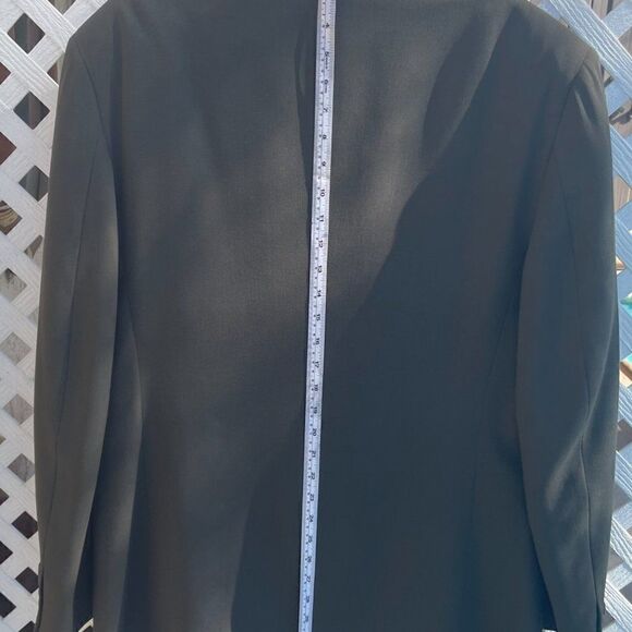 Kennth Cole New York - Mans Brown Suit - Picture 16 of 16